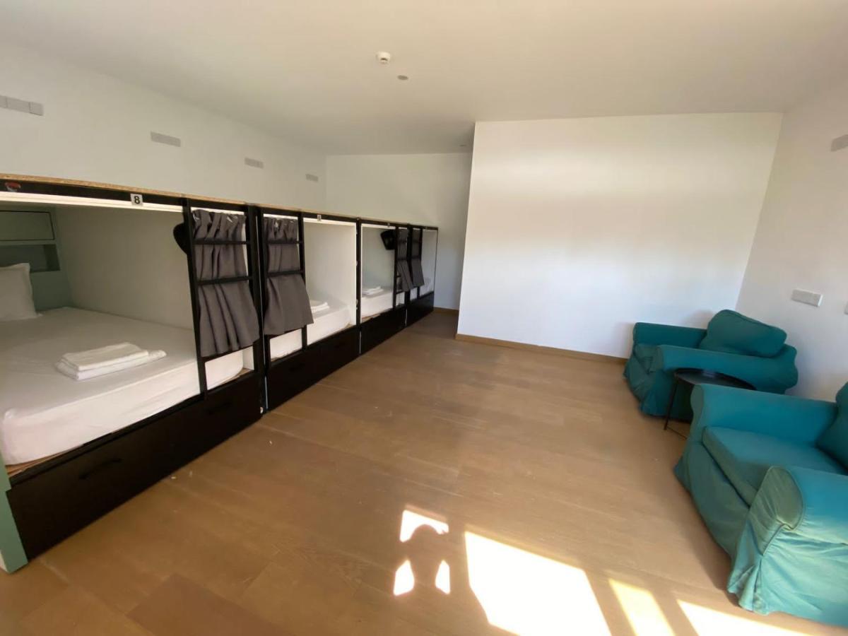 Auberge de jeunesse Urban Habitat Capsule Beds à Nicosie Extérieur photo